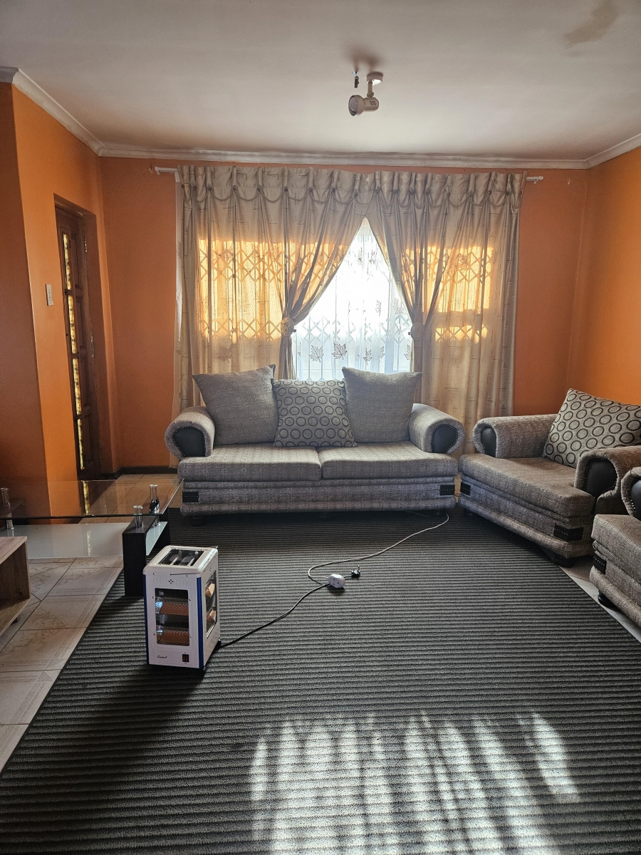 3 Bedroom Property for Sale in Kwadwesi Eastern Cape